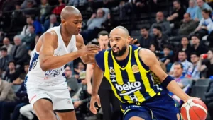 Fenerbahçe Beko Deplasmanda Anadolu Efes'i Geçti