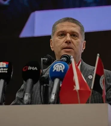 Gençlerbirliği Başkanı Arda Çakmak'tan Onyekuru Açıklaması