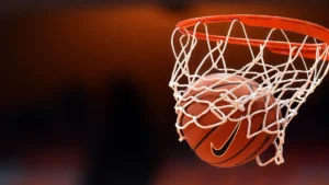 Fenerbahçe ve Galatasaray Final İçin Parkede: Dev Derbi Heyecanı