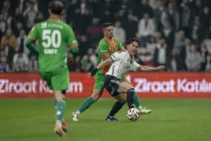 ZTK'da Kartal Fırtınası: Alanyaspor'u 3-0 Geçen Beşiktaş Yarı Finalde!