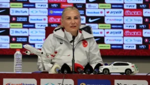A Milli Kadın Futbol Takımı İsviçre Maçına Hazır