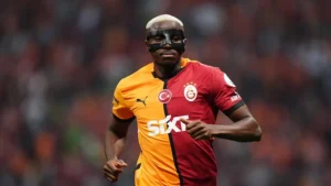 Victor Osimhen Fenerbahçe Derbisinde Oynayacak mı?