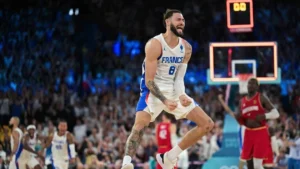 Anadolu Efes'te Şok Sakatlık: Isaia Cordinier Ameliyat Oldu