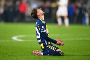 Galatasaray'da Sürpriz Temas: Sebastian Szymanski Aslan Mı Oluyor?