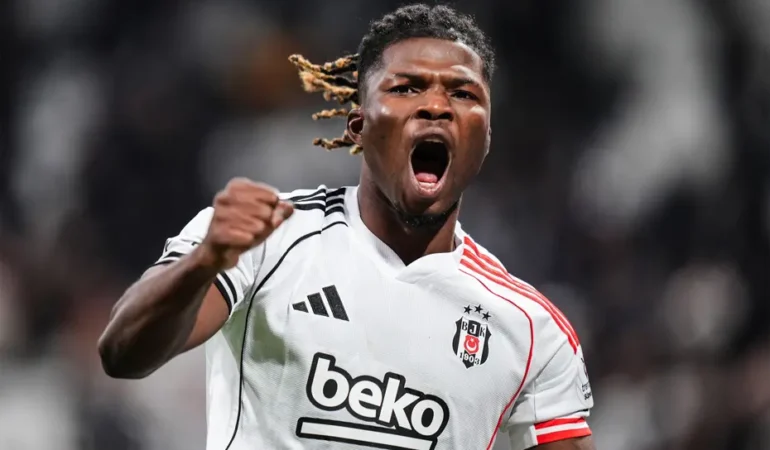 Beşiktaş'ta Kiralık Kararı: Sadece El Bilal Toure Kalıyor!