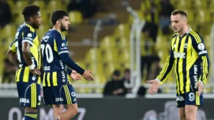 Fenerbahçe 3-3 Eyüpspor: Kadıköy'de Tarihi Golle Kümede Kalma Mucizesi