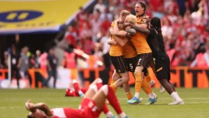 Acun Ilıcalı'nın Hull City'si Premier Lig'de! 90+5'te Gelen Zafer ve 215 Milyon Sterlinlik Servet