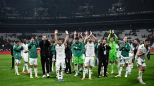 Konyaspor, Ziraat Türkiye Kupası Finali İçin Dualarla Antalya'ya Uğurlandı