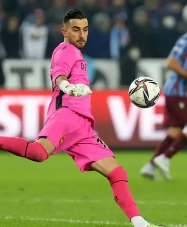 Muhammed Şengezer Kimdir? Kaç Yaşında, Takımı ve Maaşı
