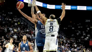 Anadolu Efes'ten Fenerbahçe Beko'ya Karşı Kritik Zafer: Seride Durum 2-1