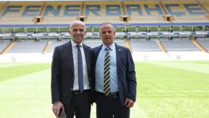 Fenerbahçe'de 120. Yıl Yapılanması: Çetin, Kartal ve Kuyt Dönemi Başladı