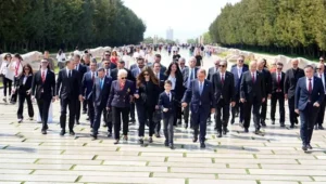 Galatasaray Başkanı Dursun Özbek'ten Anıtkabir'e Anlamlı Ziyaret