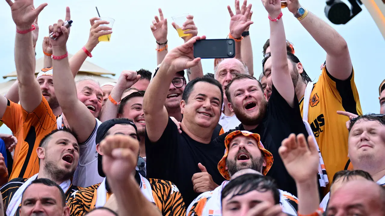 Hull City'de FFP Krizi: Enis Destan ve Abdülkadir Ömür Süper Lig'e Dönüyor!