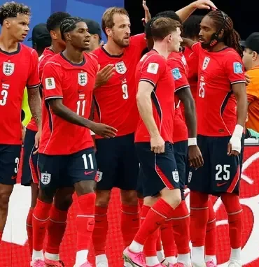 İngiltere Panama'yı 2-0 Geçti, 2026 Dünya Kupası'nda Son 32'ye Lider Uçtu!