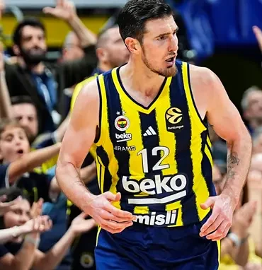 Fenerbahçe Beko'nun Yıldızı Nando De Colo Basketbola Veda Etti