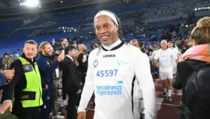 Ronaldinho'dan Sürpriz Karar: Efsane İsim Ravenna Formasıyla Geri Dönüyor!