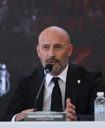 Beşiktaş'ta Vincenzo Italiano Sürprizi: Eski Öğrencileri Mandragora ve Jovic Listede!