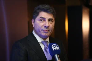 Hakan Safi'den Bomba Transfer Müjdesi ve Aziz Yıldırım'a Sert Yanıt