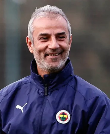 Fenerbahçe'de Savunma Harekatı: İsmail Kartal'dan Kim Min-jae Sürprizi