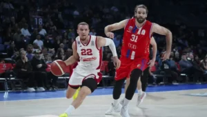 Bahçeşehir Koleji'nde Malachi Flynn Dönemi Devam Ediyor