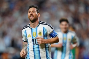 Arjantin'den ABD'de Gövde Gösterisi: Messi'nin Hat-Trick Gecesi