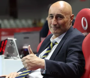 Fenerbahçe'de Marcello Abbondanza Depremi: İtalyan Hocadan Ayrılık Sinyalleri!