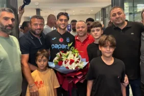 Trabzonspor'un Yeni Yıldızı Aral Şimşir Trabzon'da