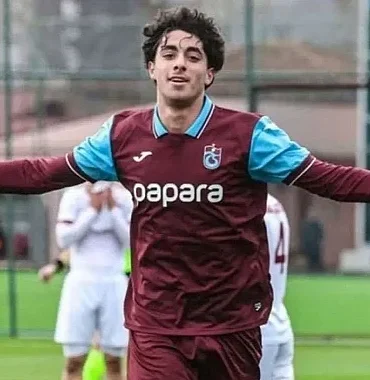 Beşiktaş'ın Gözü Trabzonspor'un Genç Yıldızı Arda Öztürk'te!