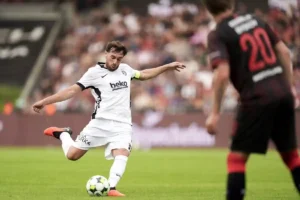 Beşiktaş Danimarka'da Şov Yaptı: Midtjylland'ı 2-0'la Geçip 3. Tura Uçtu
