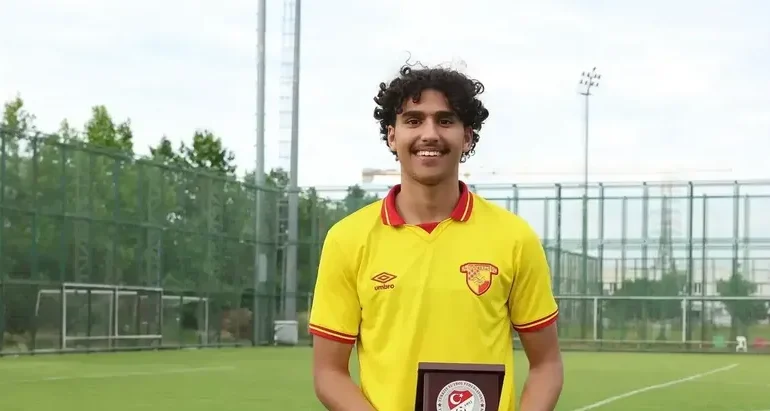Göztepe'de Sürpriz Karar: 26 Gün Önce Alınan Bouajila Muğlaspor'a Kiralandı