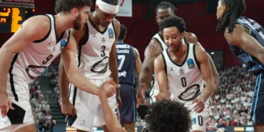 Beşiktaş Basketbol'da Yaprak Dökümü: Matt Thomas ve Vitto Brown ile Yollar Ayrıldı