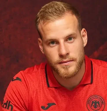 Arca Çorum FK'dan Savunmaya Bundesliga Takviyesi: Hrvoje Smolcic İmzayı Attı