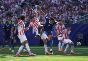 Fransa, Paraguay'ı Mbappe'nin Penaltısıyla Geçerek Çeyrek Finalde Fas'ın Rakibi Oldu