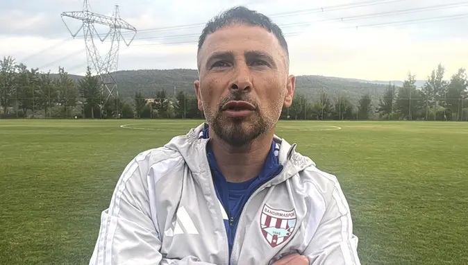 Bandırmaspor Teknik Direktörü Ertuğrul Arslan'dan Transfer ve Kamp Açıklaması
