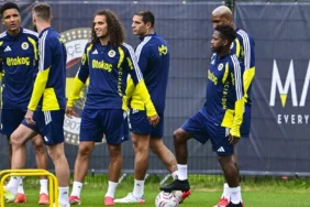 Fenerbahçe'nin Şampiyonlar Ligi Kadrosu Açıklandı: Yıldız İsimler Listede Yok!