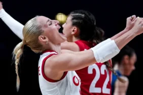 Gizem Örge'den Tarihi Zafer Sonrası Duygusal Mesaj