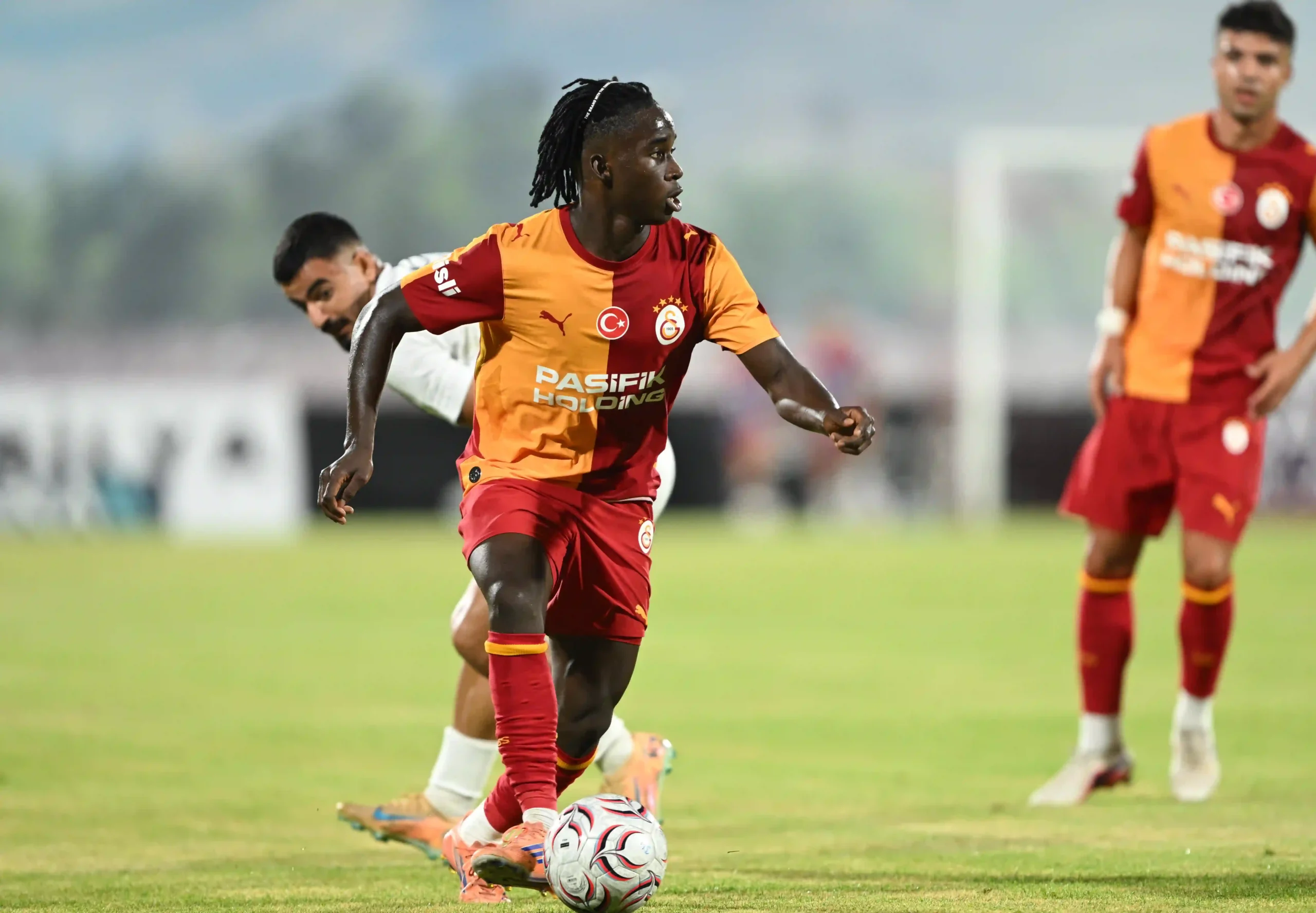 Galatasaray’da Transfer Hareketliliği: Genç Yıldızlara Süper Lig Kancası!