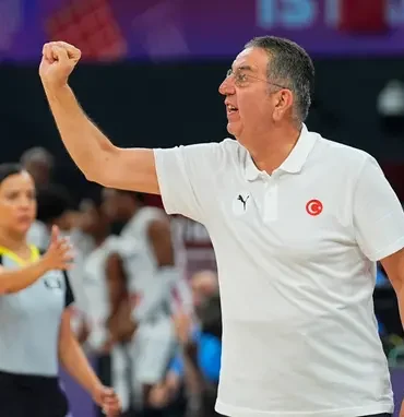 Tarihi Zafer! U17 Basketbol Milli Takımımız Fransa'yı Devirdi