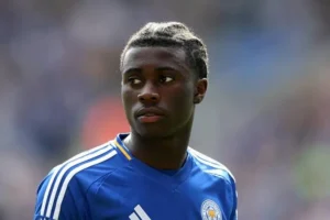 Manchester City'den Geleceğe Dev Yatırım: 17 Yaşındaki Jeremy Monga İmzayı Attı!