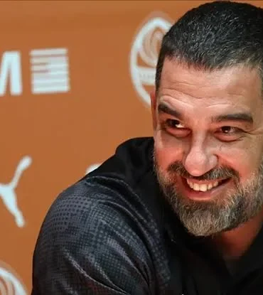 Arda Turan'dan Shakhtar Donetsk'e Komando Kampı: Futbolcuların Gözünün Yaşına Bakmadı!