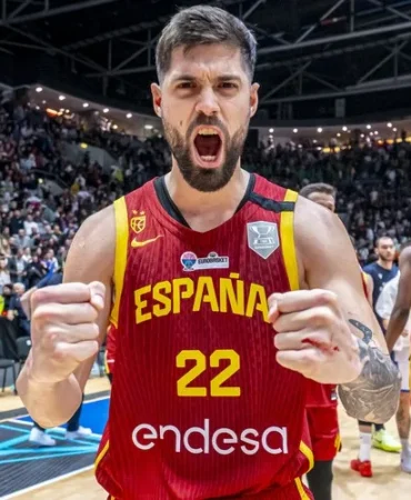 Anadolu Efes'ten Flaş Transfer: İspanyol Yıldız Santi Yusta Kadroda!