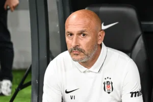 Beşiktaş Avrupa'ya Galibiyetle Başladı: Italiano'dan Midtjylland Maçı Yorumu