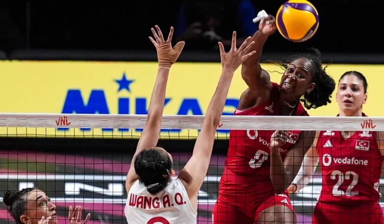 Filenin Sultanları 2026 VNL'de Finalde! Altın Madalya İçin Rakip Brezilya