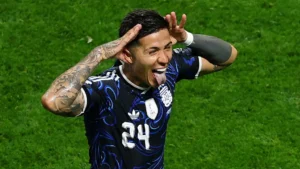 Chelsea'nin Enzo Fernandez Paylaşımı İngiltere'yi Karıştırdı!