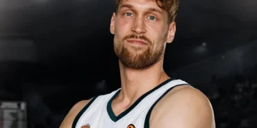 Real Madrid Yeni Uzun Forvetini Buldu: Mikael Jantunen İspanya Yolcusu
