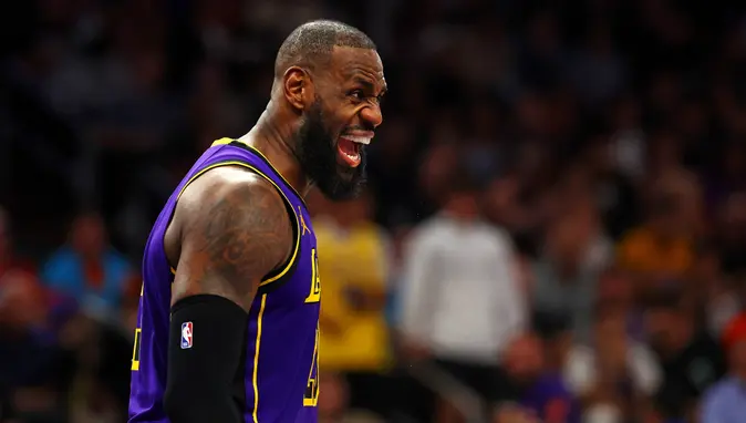 NBA'de Fikstür Krizi: Gözler "Kral" LeBron James'in Kararında