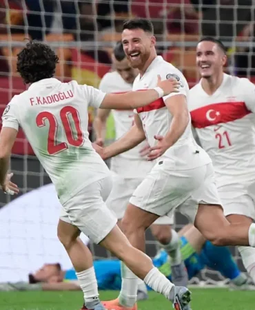 Beşiktaş'tan Yılın Transferi: Milli Yıldız Salih Özcan ile 3 Yıllık Anlaşma