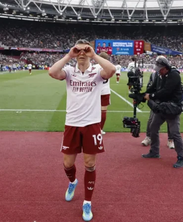 Beşiktaş'tan Yılın Transfer Bombası: Leandro Trossard İstanbul'a Geliyor!