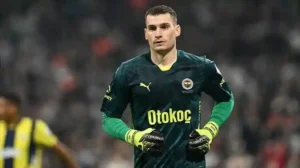 Fenerbahçe'de Dominik Livakovic Bilmecesi Çözülüyor: Menajer İstanbul Yolcusu