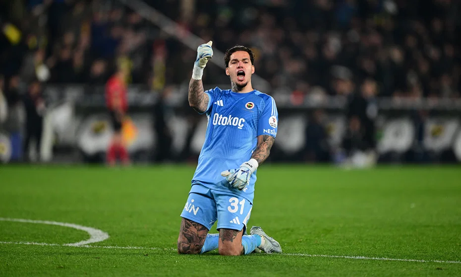 Fenerbahçe'den Yılın Takas Hamlesi: Ederson Gidiyor, Nico Gonzalez Geliyor!